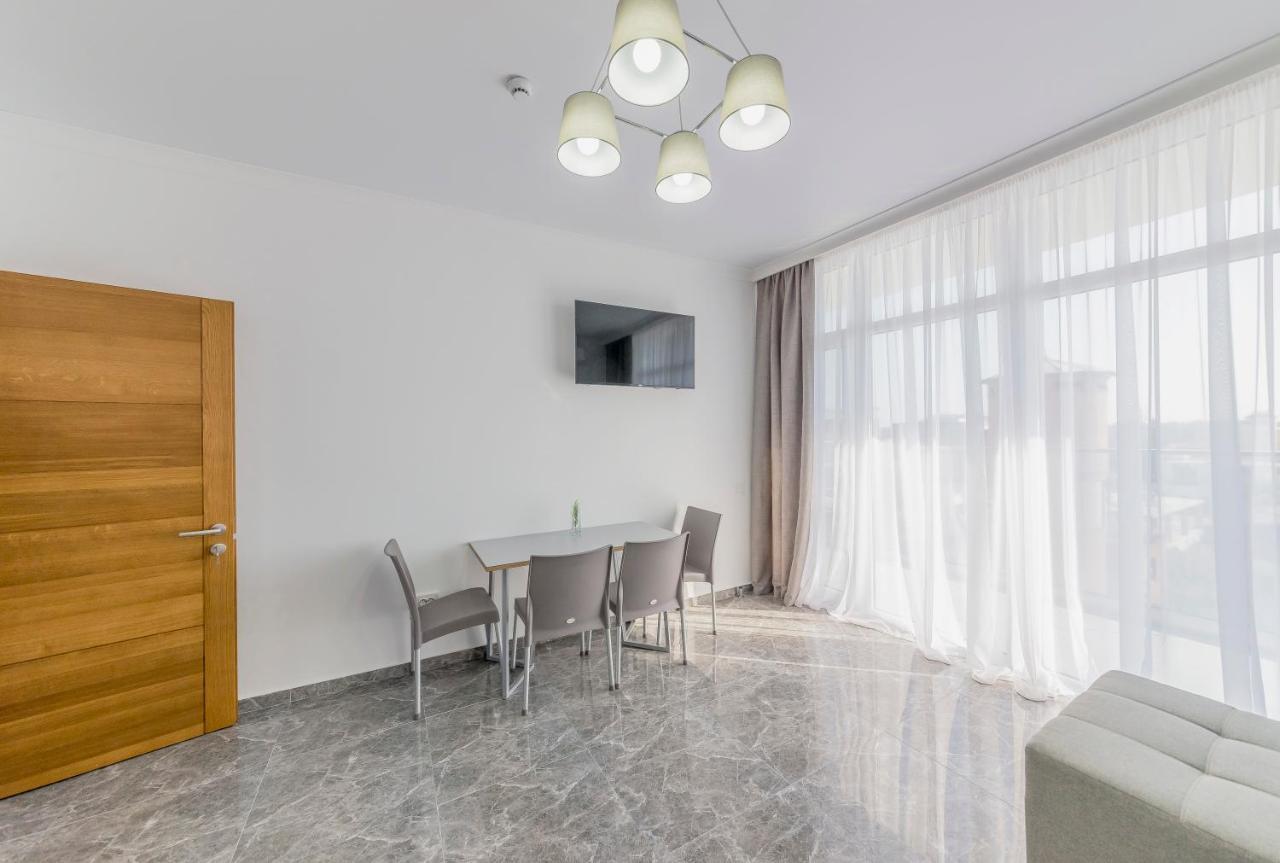Aparthotel Central 扎托卡 外观 照片